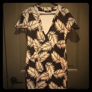 Off white & black shift dress